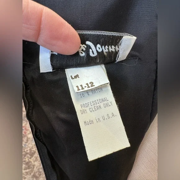 Dave & Johnny black velvet  w/white beads. GORGEOUS!SZE 11/12 GREAT CONDITION - Picture 9 of 15